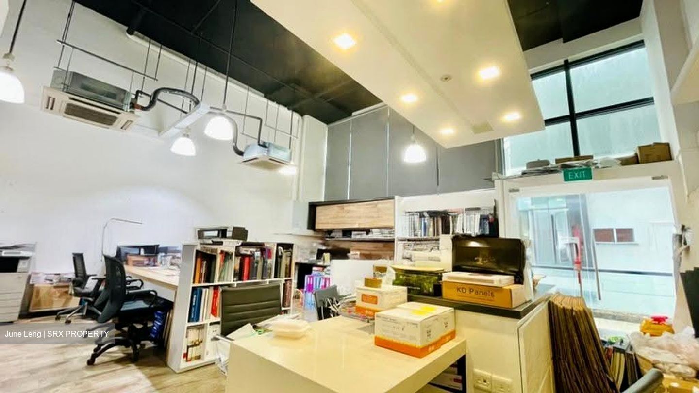 Oxley Bizhub (D14), Factory #638102831